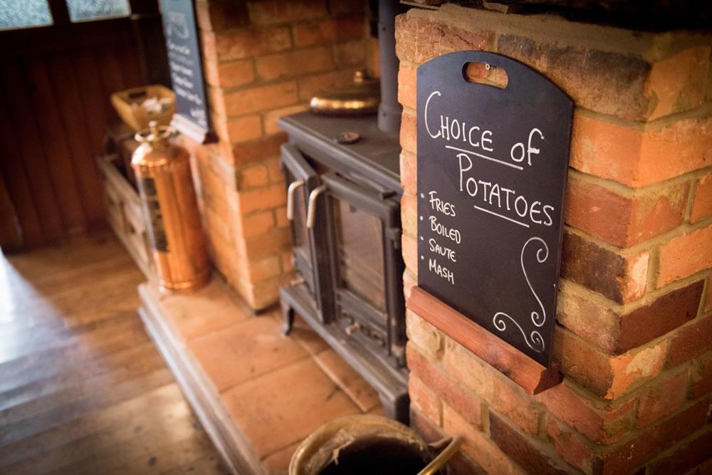 The Burley Inn エクステリア 写真